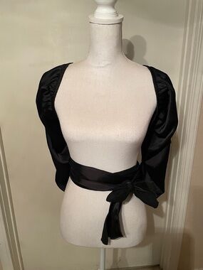 “Shein” Black Satin Wrap Crop Top!